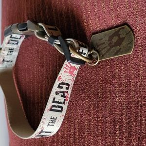 Fear the Living, Fight the Dead Collar